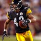 Hair-larious: Troy Polamalu Signs First Cards Since 2003