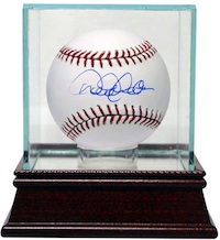 Picking the Best Baseball Display Cases to Protect Your Signed Balls 4