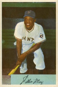 Vintage Willie Mays Baseball Card Timeline: 1951-1974 5