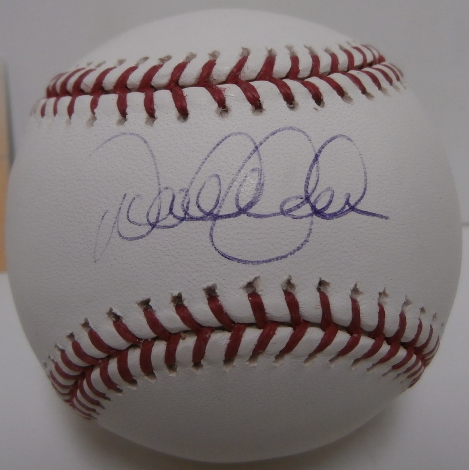 Derek Jeter Autograph Signing - Powers Sports Memorabilia