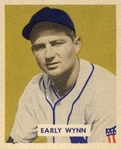 1960 Topps #1 Early Wynn Chicago White Sox Baseball Card EX+ - Ex/Mt