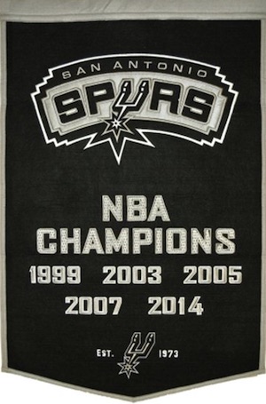 Ultimate San Antonio Spurs Collector and Super Fan Gift Guide 11