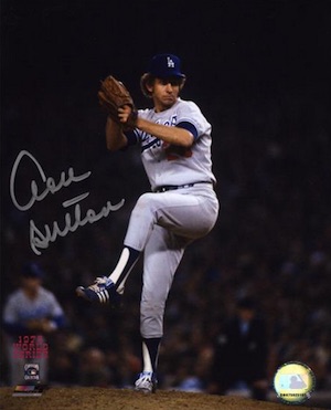 Autographed Los Angeles Dodgers Orel Hershiser Fanatics Authentic 8 x 10  Pitching Photograph