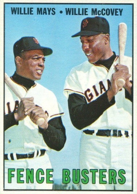 1976 TOPPS BASEBALL WILLIE MCCOVEY PADRES #520 VG/EX NICE COLOR EDGES