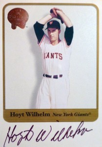 Top 10 Hoyt Wilhelm Baseball Cards 5