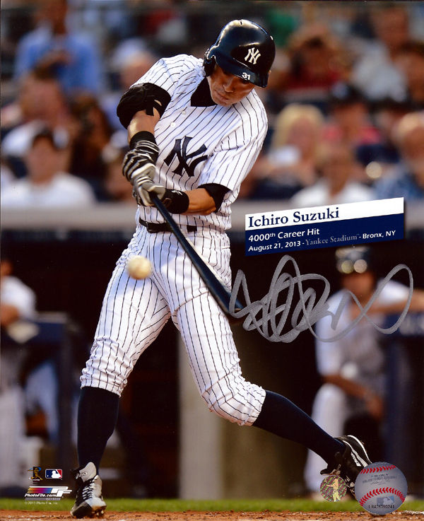 ICHIRO SUZUKI AUTOGRAPHED 2001 BOWMAN CHROME ROOKIE 8X10 JUMBO