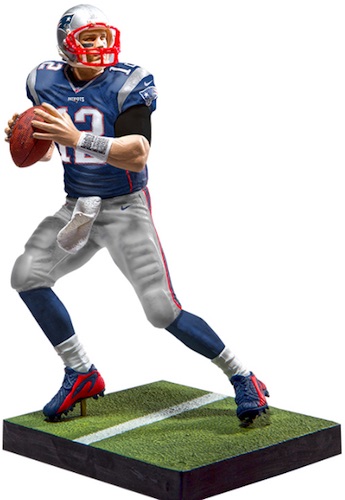 McFarlane Toys EA Sports Madden NFL 18 Ultimate Team Tom Brady New England  Patriots Action Figure Color Rush Uniform Chase Variant